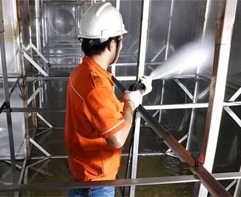 專業(yè)水箱清洗